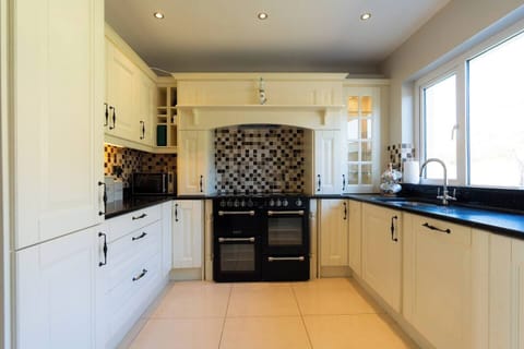 605da15b-b708-423c-b7e4-fa86c4beb8fe