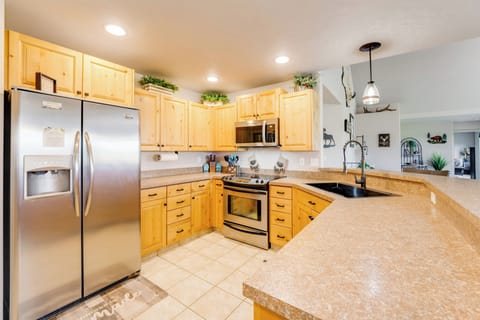 Spacious updated kitchen | Main Level