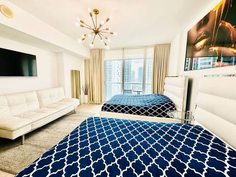 1bf79ae9-dc0f-4a86-aa2a-6674ff471ad6