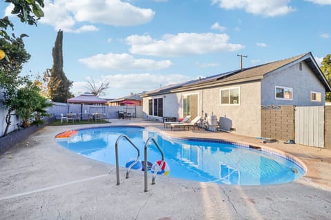 Stunning home with a refreshing swimming pool, perfect for relaxation and fun!
