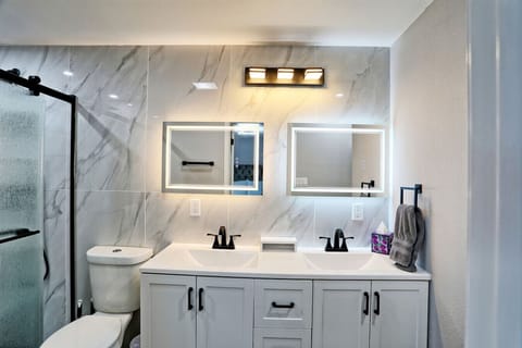 Open and airy living space, ideal for connecting and relaxing with loved ones