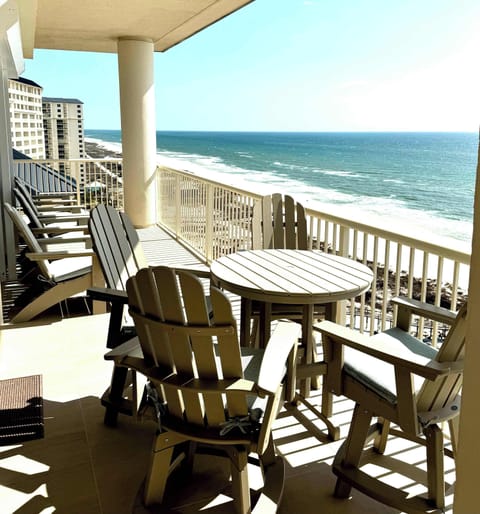  Best view at The Beach Club! Extra large wrap around balcony with panoramic views from the 17th floor penthouse 