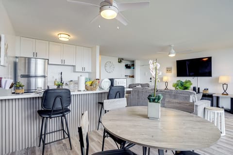 Dining Area | Free WiFi | Board Games