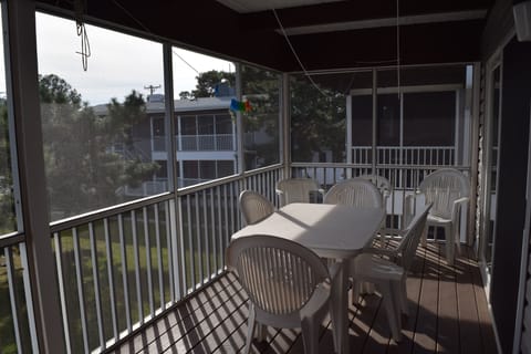 Enjoy the ocean breeze from the screened porch!