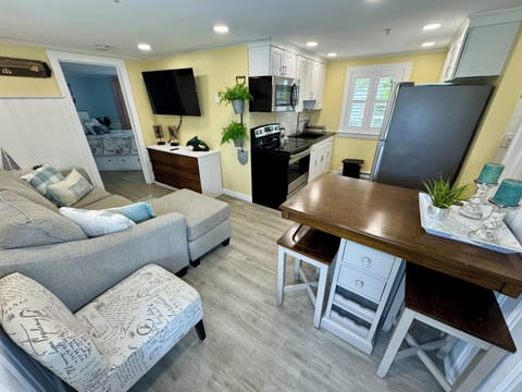 Living Room / Dining Room