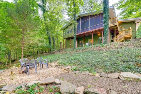 Spacious and peaceful backyard right on the Back 40 Trails.