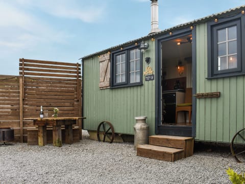 Exterior | Bracken Hut at Copy House Hideaway, Earby