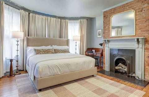 Suite King Room #24