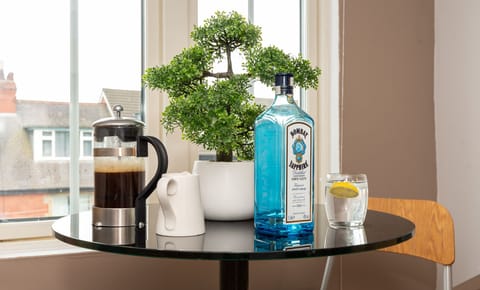 Living area in apartment 4, Silver Birch