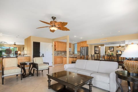  With furniture fit for a sun-kissed sultan and a view that winks blue, this space is your breezy royal retreat    WEV-2009