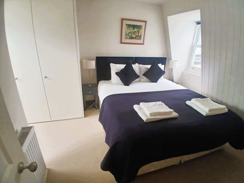 SuperKing Bedroom - Bedroom 1