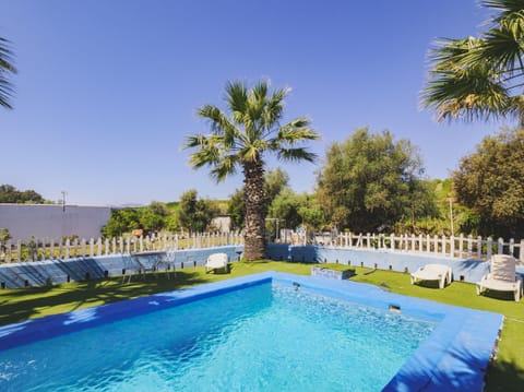 Wonderful rural house in Pizarra with private pool.