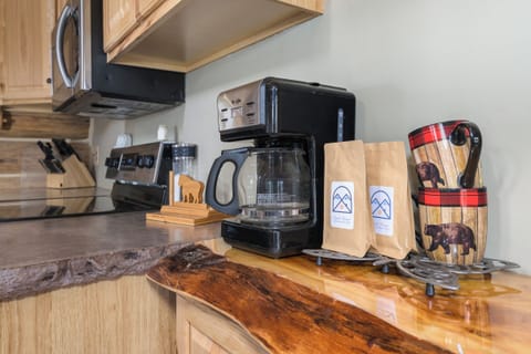 Coffee station, with drip coffee maker