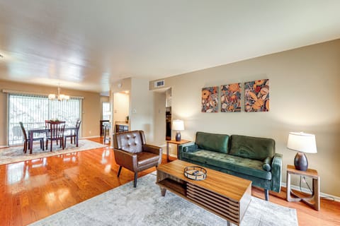 San Antonio Vacation Rental | 2BR | 2BA | 1,317 Sq Ft | Stairs Required