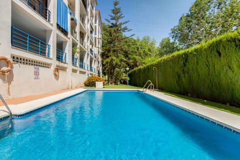 Holiday Home Swimming Pool