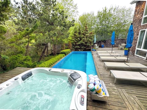 Pool and Hot tub deck