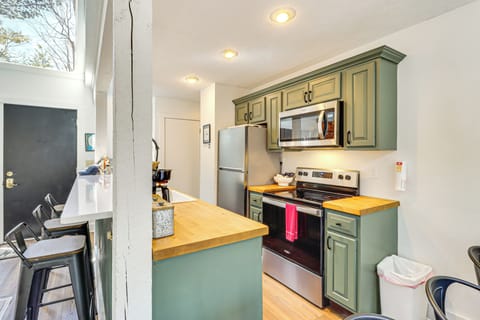 Kitchen | 1st Floor | Drip & Keurig Coffee Makers