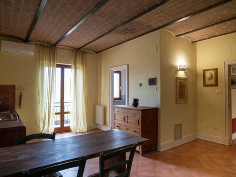 Furniture, Flooring, Floor, Wall, Interior Design, Wood, Ceiling, Room, Lighting, Table