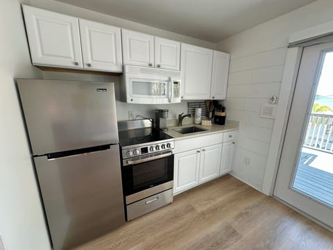 Take A Siesta - B by Tropical Sands Accommodations