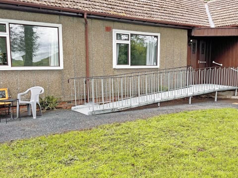Wheelchair access via ramp | Woodside Cottage, Pinwherry, near Girvan