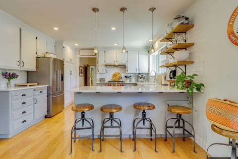 Kitchen | Drip Coffee Maker | Espresso Machine | Stainless Steel Appliances