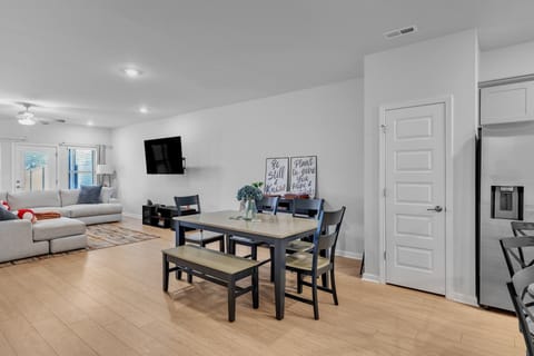 Floor, Flooring, Furniture, Indoors, Living Room