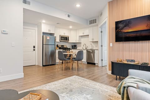 Open kitchen, welcoming for all 👨‍🍳