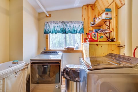 Laundry Room | 1st Floor