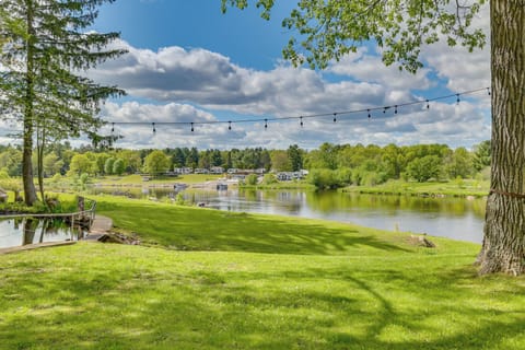 Hatfield Vacation Rental | 3BR | 1.5BA | Stairs Required | 1,450 Sq Ft