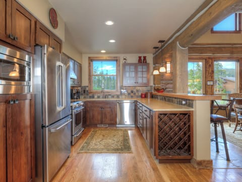 Spacious Kitchen