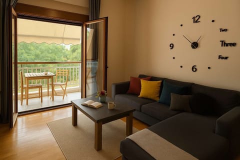 Living room with access to the balcony