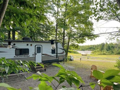 Autumn RV near Tobermory