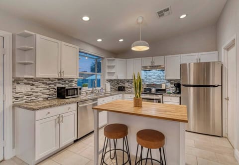 Fully remodeled kitchen with all the tools needed