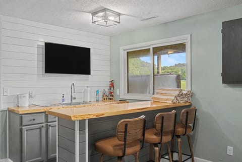 Bar Recreation Room - First Floor