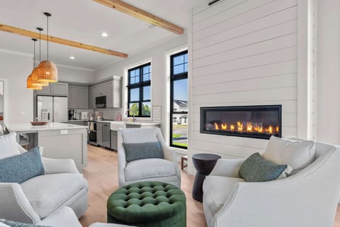 Electric fireplace and comfortable living room!