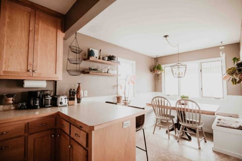 b1c70aaa-9846-47e7-959e-c76aeca30966