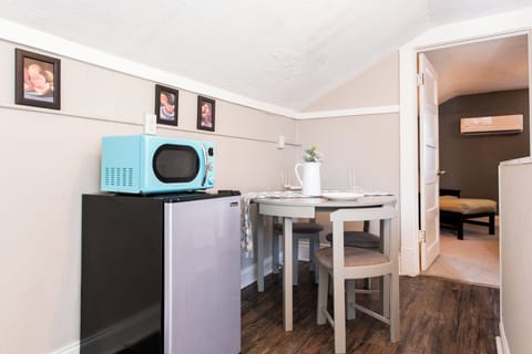 Kitchenette - 2nd Floor
