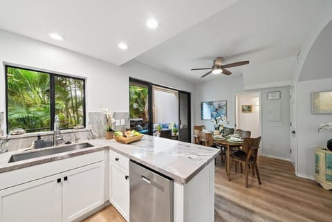 Residences at Napili Bay 1 A modern, welcoming space to enjoy the comforts of home on Maui