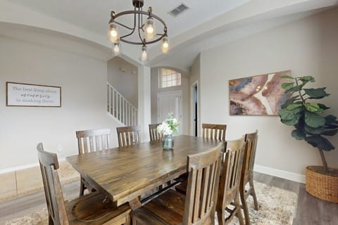 Formal dining room
