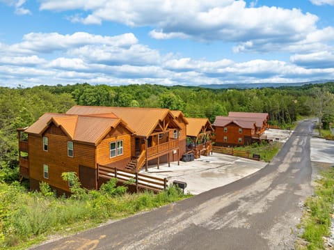 The perfect getaway with stunning views. (House 2)