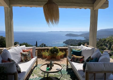 6ea278fd-54a0-4edc-b9d7-790f94ad7004