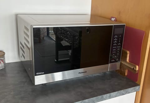 The Lookout Studio - Kitchenette amenities