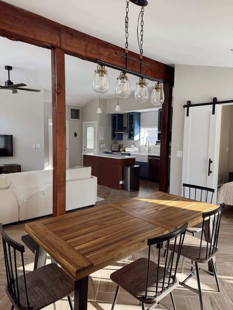 Second Floor: Dining Space