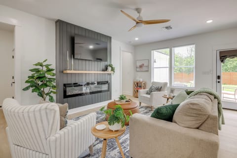 New Braunfels Vacation Rental | 4BR | 3BA | 2,374 Sq Ft | 2 Steps to Enter