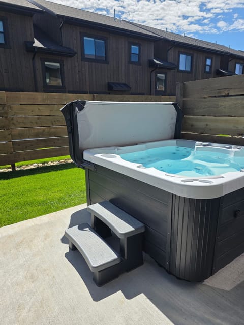 Hot tub patio outdoor furniture Driggs, Idaho Jackson Hole Wyoming