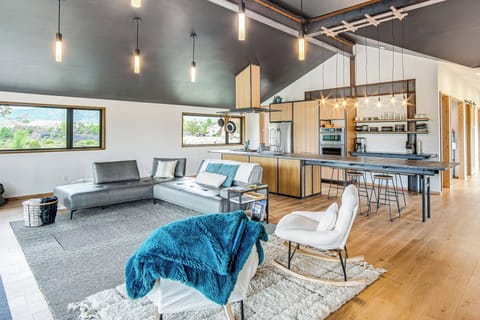 Living Room | 1st Floor