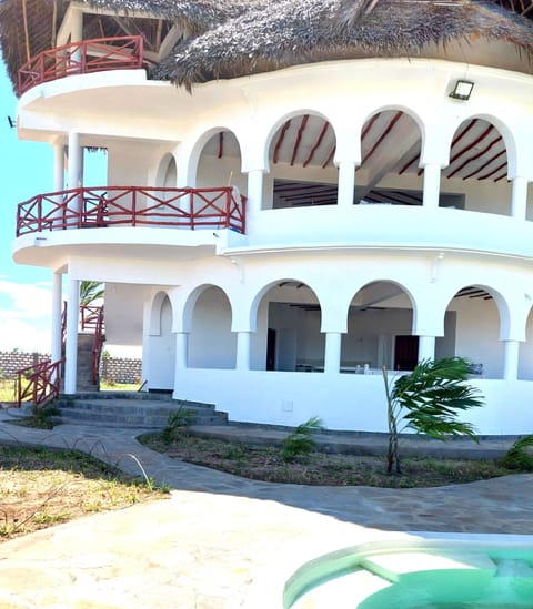 Villa Full View