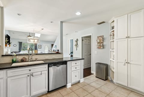 1716 Blue Heron - Full Kitchen 3