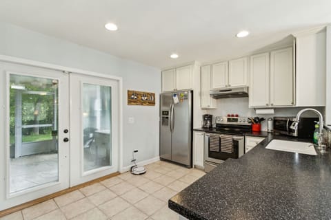 1716 Blue Heron - Full Kitchen 1