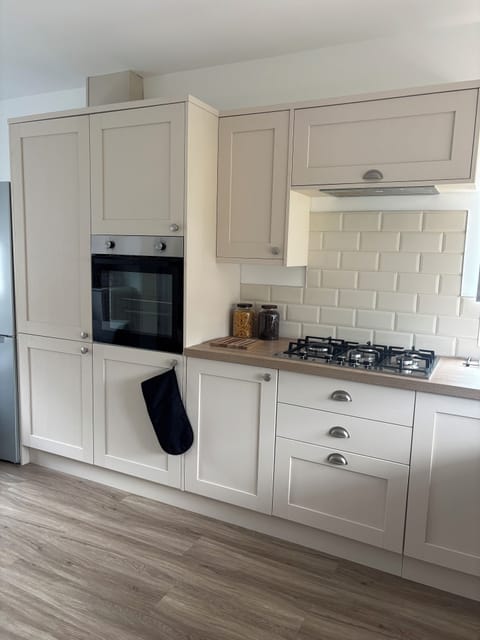 Brand new hob and oven. 